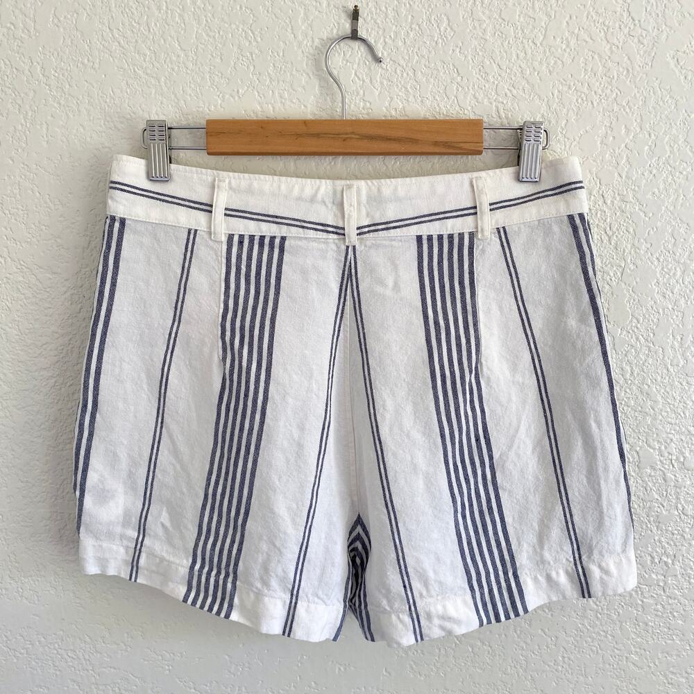 Polo by Ralph Lauren White Shorts with Navy Vertical Stripes - Picture 3 of 10